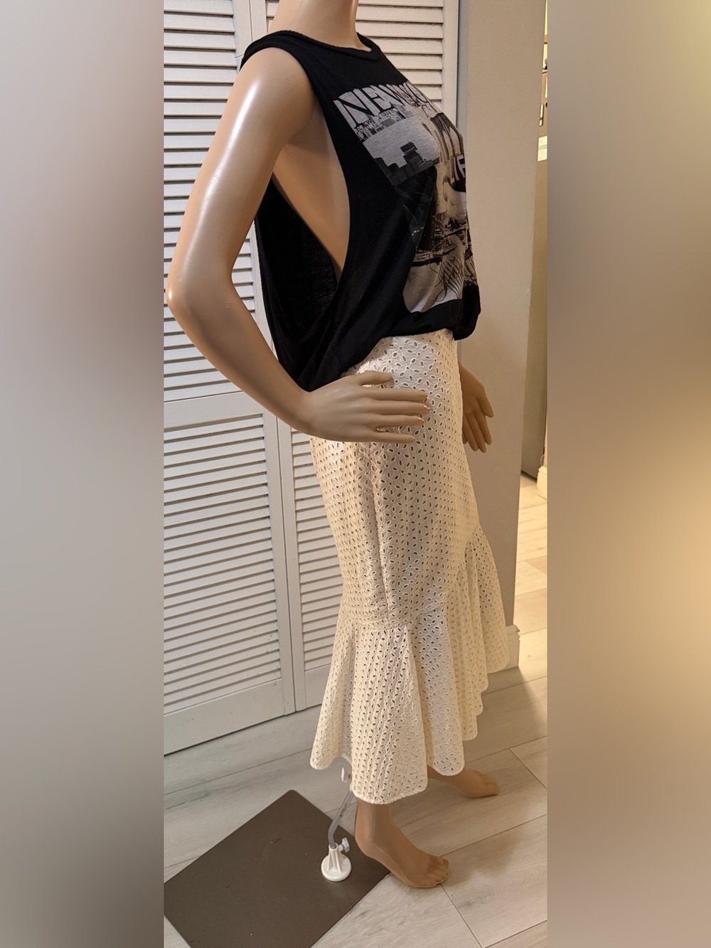 ALEXANDER MCQUEEN Ivory Eyelet Flounce Midi Skirt IT 42